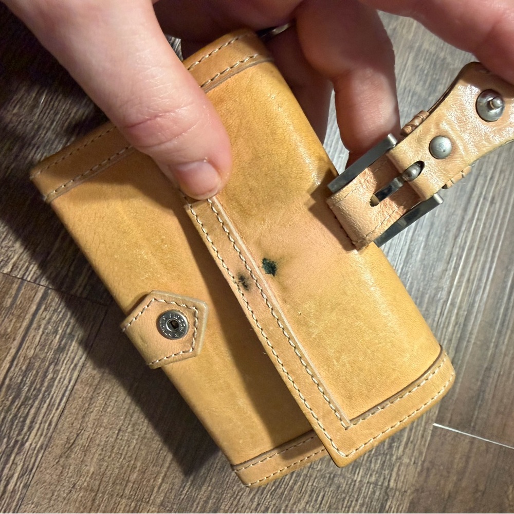 Authentic Vintage Burberry Yellow Leather Key Pouch Nova Check - Picture 5 of 9